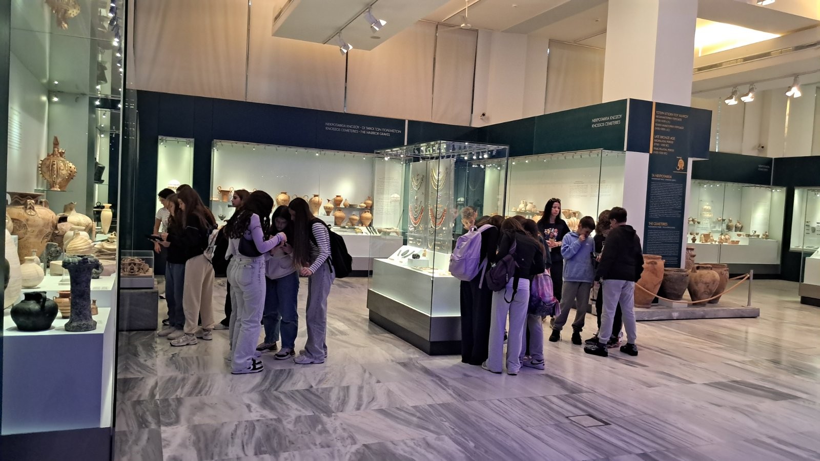 You are currently viewing Στο Αρχαιολογικό Μουσείο Ηρακλείου με το πρόγραμμα: «Ταξιδεύοντας στη Μεσόγειο»